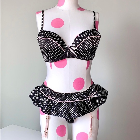 sexy polka dot lingerie Amazon.com: Verdusa Women's 5 Piece Lingerie Set Bow Tie Camisole Polka Dots  Pleated Skirt and Thong with Garter Multicolor Small: Clothing, Shoes &  Jewelry main image 0